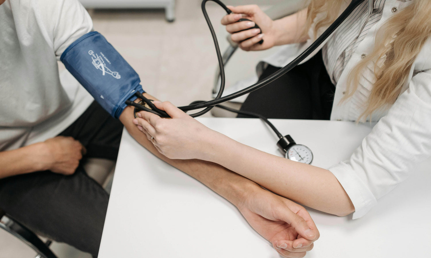 A Systematic Review of Pneumatic Compression for Treatment of Chronic Venous Insufficiency and Venous Ulcers